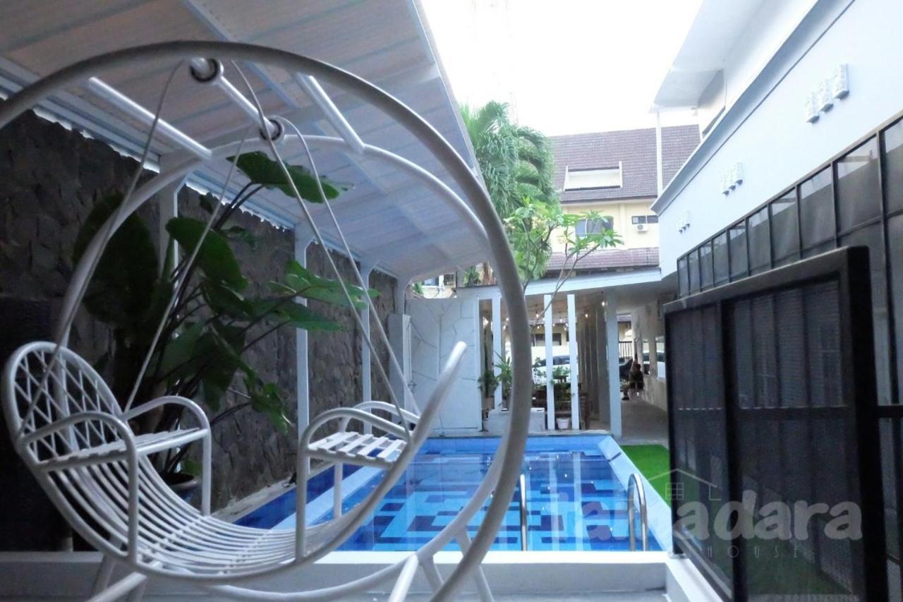 Tamadara Guesthouse Jogja Maguwo エクステリア 写真